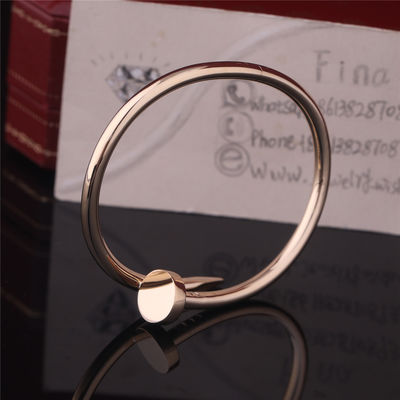 Luxury Diamond Necklace with 18k Gold Plated VS2 Clarity Round Cut Diamond Pendant for Formal Occasions