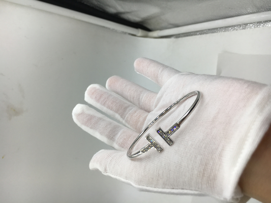 T Wire Bracelet 18K Gold Jewelry White Gold With Round Brilliant Diamonds