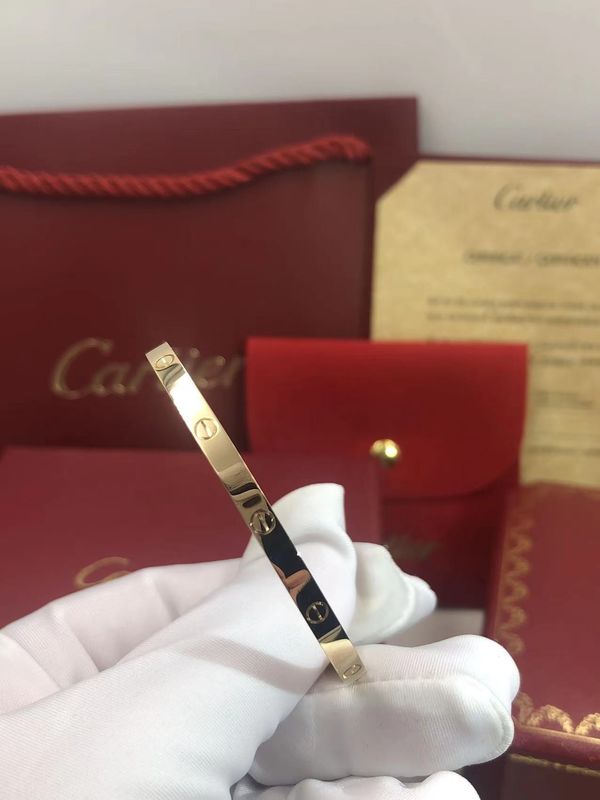 Kalite LOVE 18K Altın Bileklik Küçük Model 6 Pırlantalı Kadın / Erkek fabrika