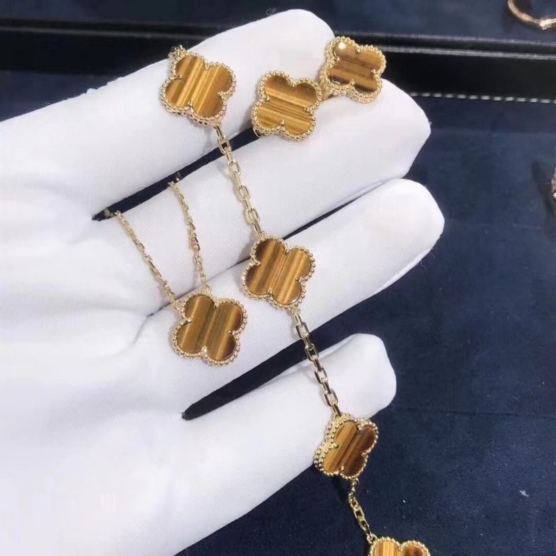 Kalite 18K Altın Ve Gerçek Pırlanta Van Cleef And Arpels 5 Motifli Vintage Alhambra Bileklik fabrika