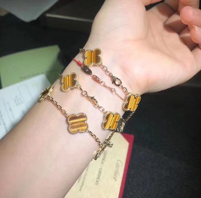 Kalite 18K Altın Ve Gerçek Pırlanta Van Cleef And Arpels 5 Motifli Vintage Alhambra Bileklik fabrika