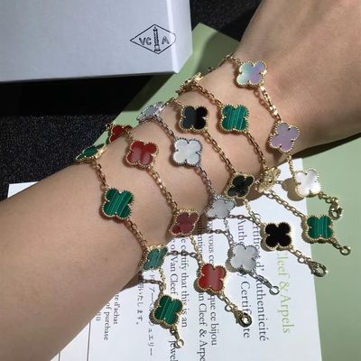 Kalite 18K Altın Vintage Kişiye Özel Altın Bileklik Van Cleef & Arpels fabrika