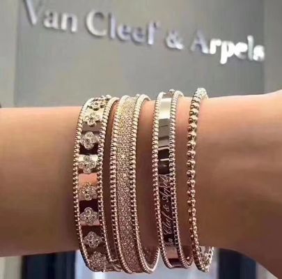 Kalite Orta Model VCA Gerçek 18 Ayar Altın Perlee Signature Bileklik Beyaz Gül Sarı Altın fabrika