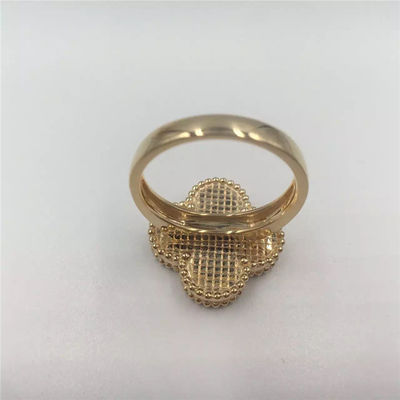 Kalite VCARF78900 Van Cleef Ve Arpels Sihirli Alhambra Yüzük Sarı Altın Çiçek Şekli Ile fabrika