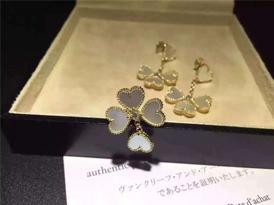 Kalite Van Cleef Tatlı Alhambra Küpe, Yuvarlak Pırlantalı İnci Küpeli Beyaz Anne fabrika