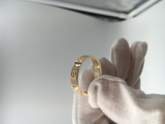 Kalite Erkek Alyanslar Lüks Altın Takı 18K Sarı Altın Değerli Taş Yok fabrika