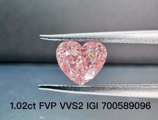 Kalite LuxuryShine Fantezi Pembe / Fantezi Yoğun Pembe / Fantezi Canlı Pembe Kalp Kesim Laboratuvar Yetiştirilmiş Pırlanta VVS-VS1 Gerçek Pırlantalar & Düğün Takıları & Kişiye Özel Takılar fabrika