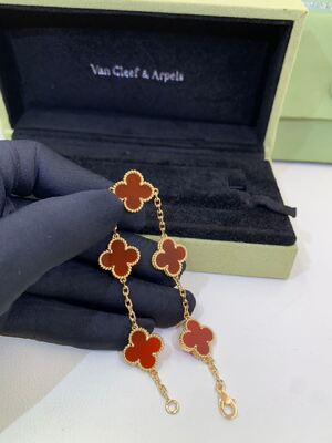 Alhambra Bileklik Van Cleef And Arpels 5 Motifli 18K Sarı Altın Carnelian Kırmızı Taş VCARD35500