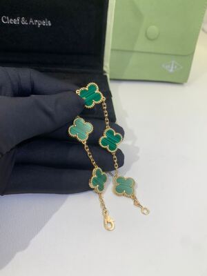 Kadın Van Cleef And Arpels Alhambra Bileklik 5 Motifli Sarı Altın Malakit VCARL80900